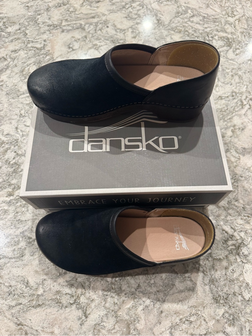 Dansko Women's Brenna Clog in Black Burnished Suede Size 8.5